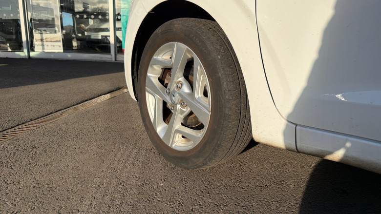 Hyundai i10 1.0 MPi SE Connect 5dr Petrol Hatchback